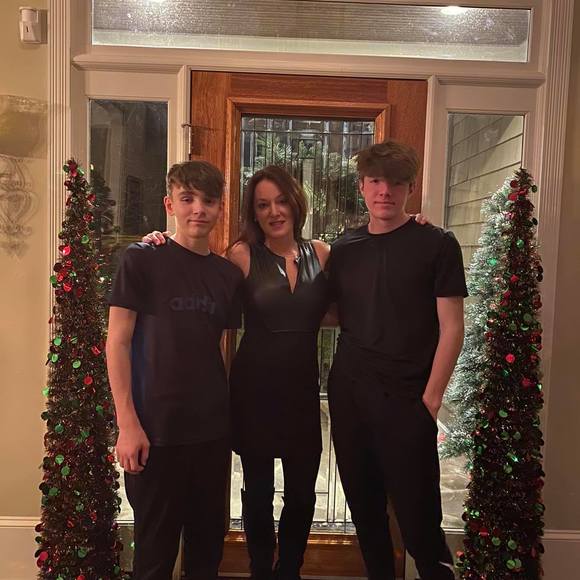 Meet your Posher, April - Picture 1 of 1